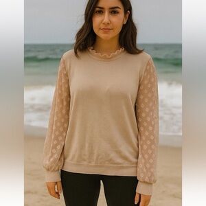 Adrianna Papell Sheer Diamond Sleeve Light Pink Scalloped Neckline Size Large